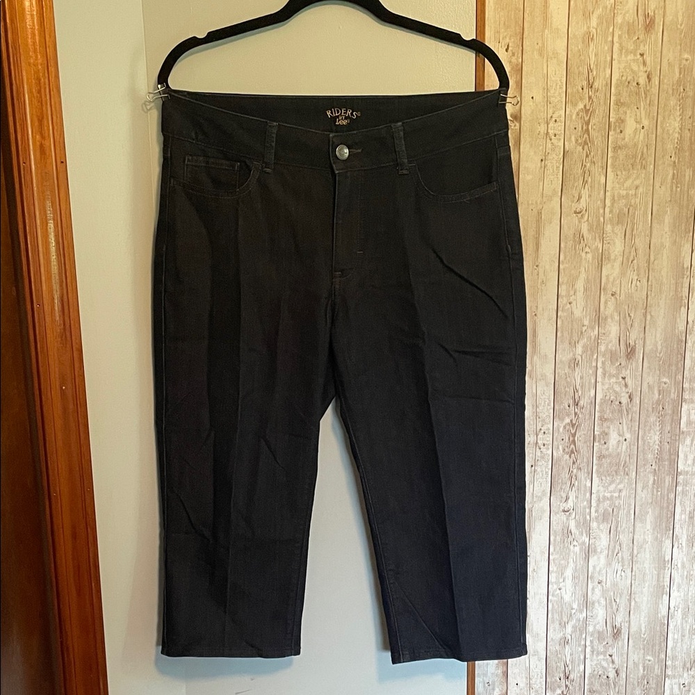 Riders by Lee Dark Denim Capris